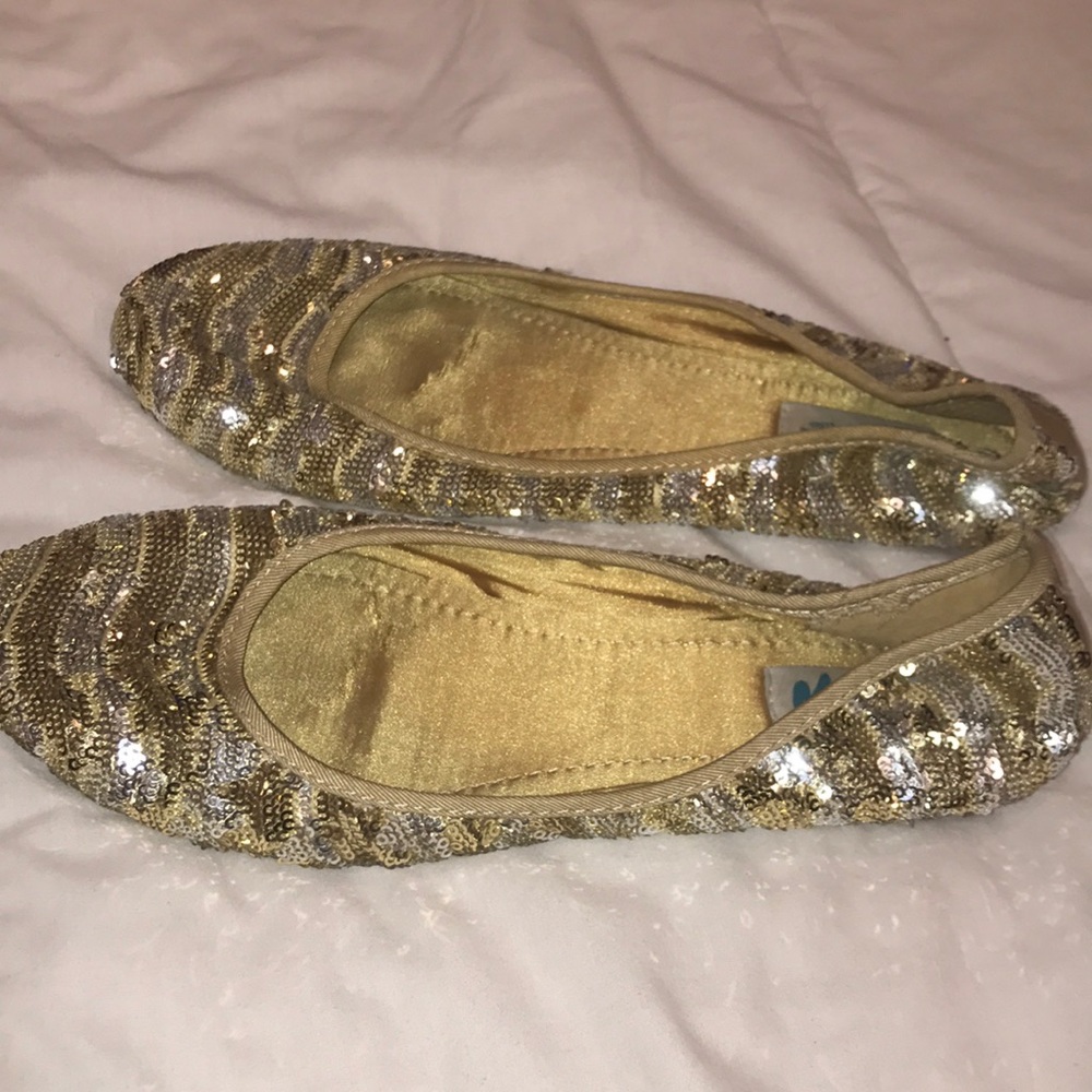 💛3/$20 Mixx shuz sequins flats